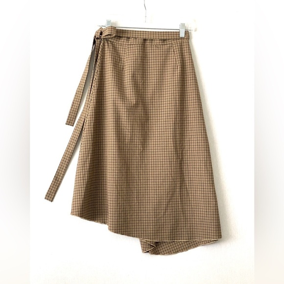 Aritzia Wilfred Belle Checks Midi Skirt - Picture 5 of 8